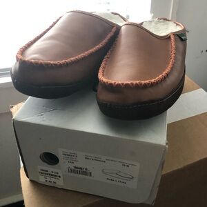 Orvis Men Slippers Size 10 New